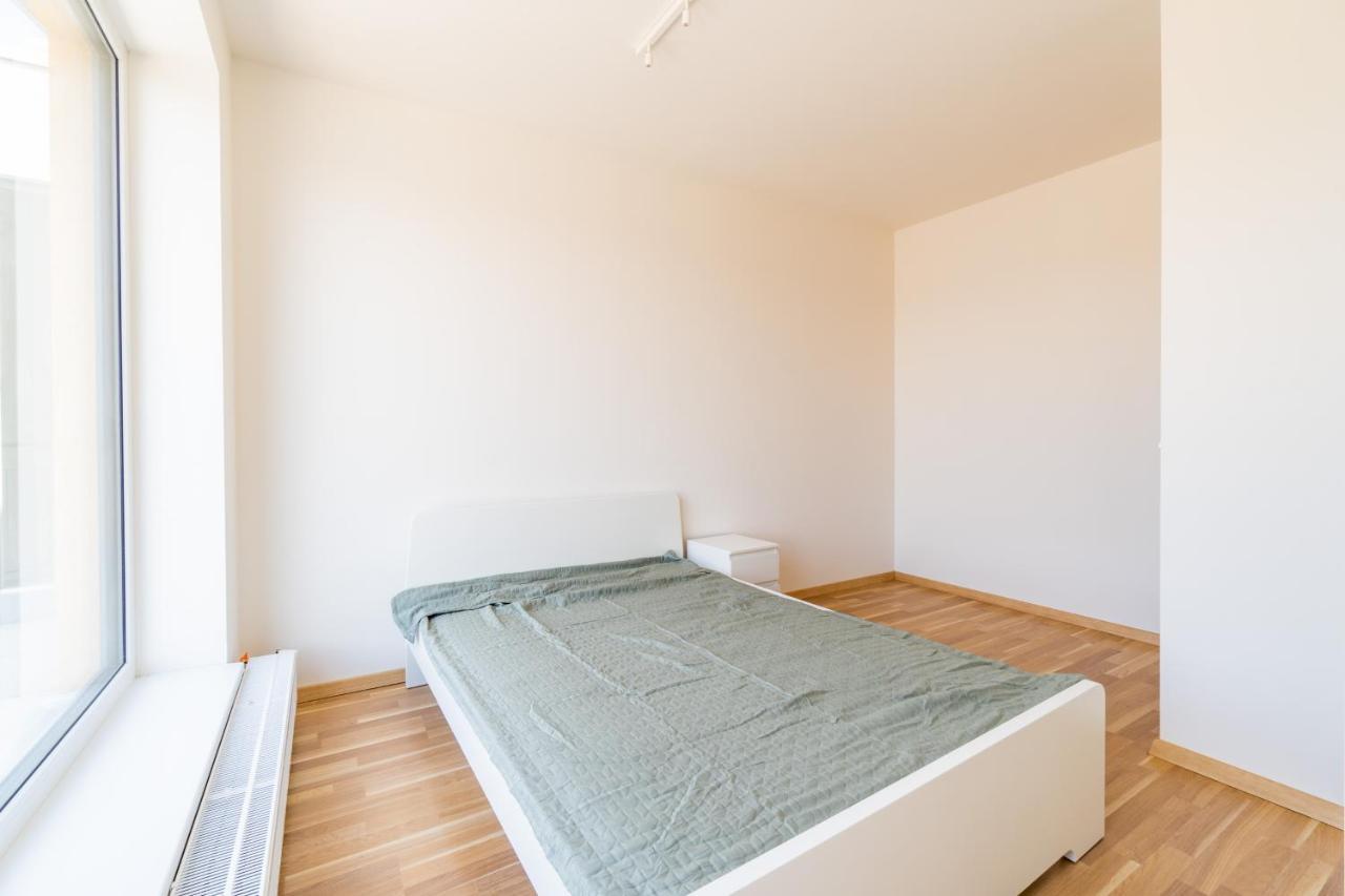 Penthouse # 81 With Panoramic City View In Elite Rezidence With Free Parking Praha Bagian luar foto